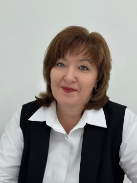 Красникова Любовь Николаевна.